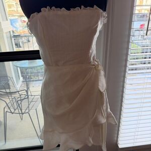 Selfie-leslie Women's White and Cream Dress
